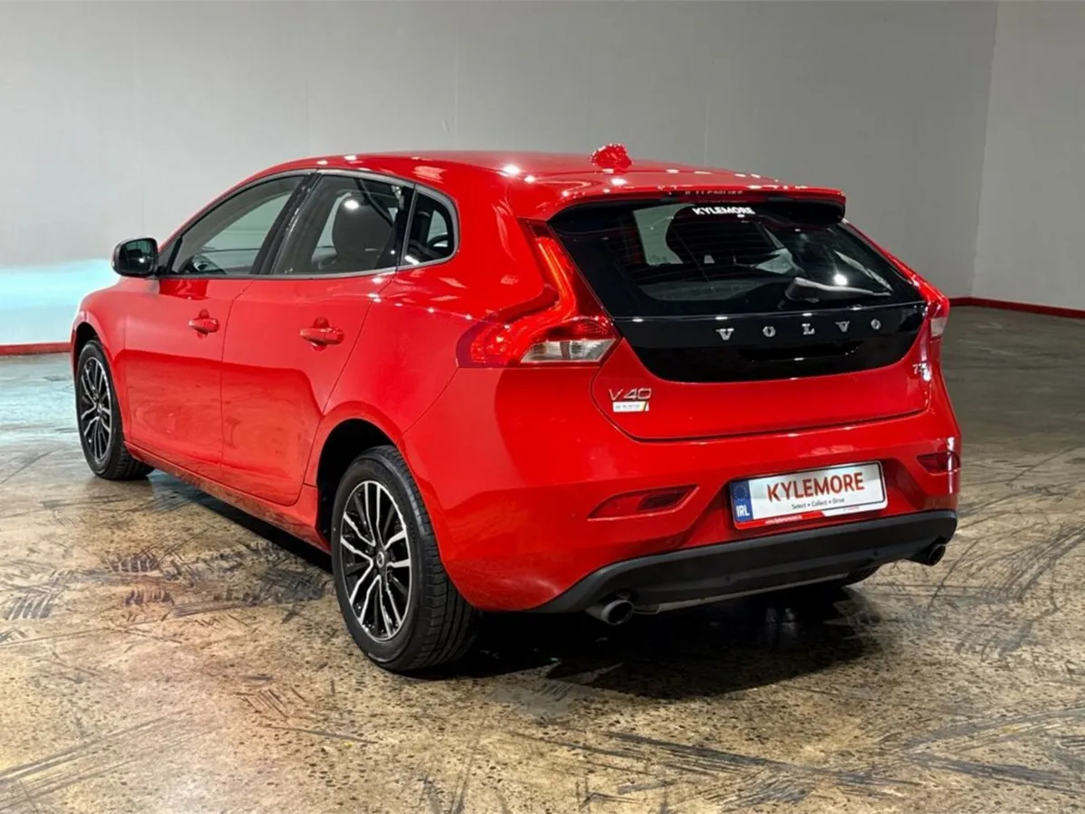 Volvo V40 TACK EDITION - 1.5 AUTOMATIC - FACTORY A - Image 5