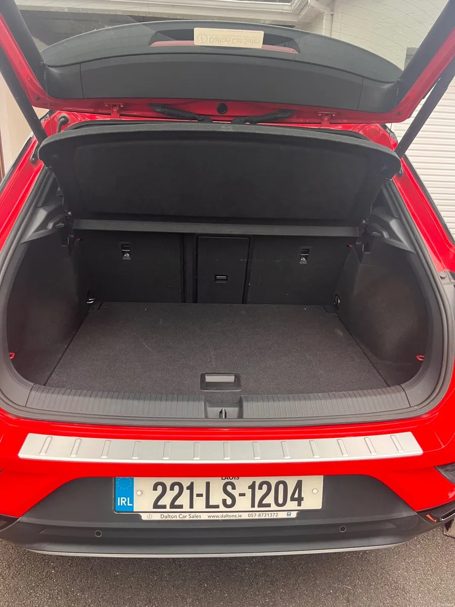 Volkswagen T-Roc 2022 Automatic Sport - Image 4