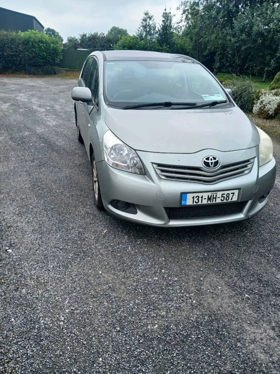 2013 Toyota Verso 7 seater - Image 1