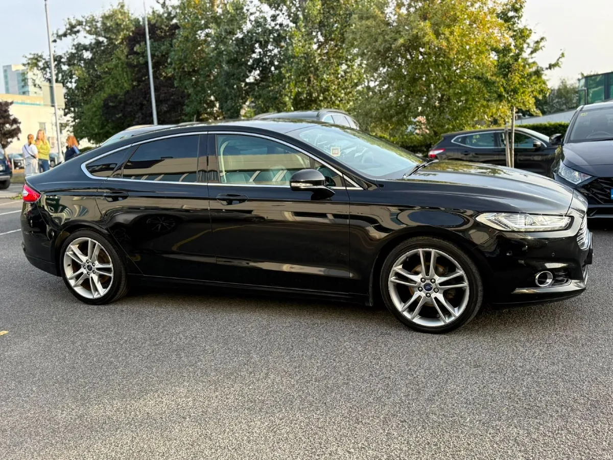 Ford Mondeo 2015 - Image 2