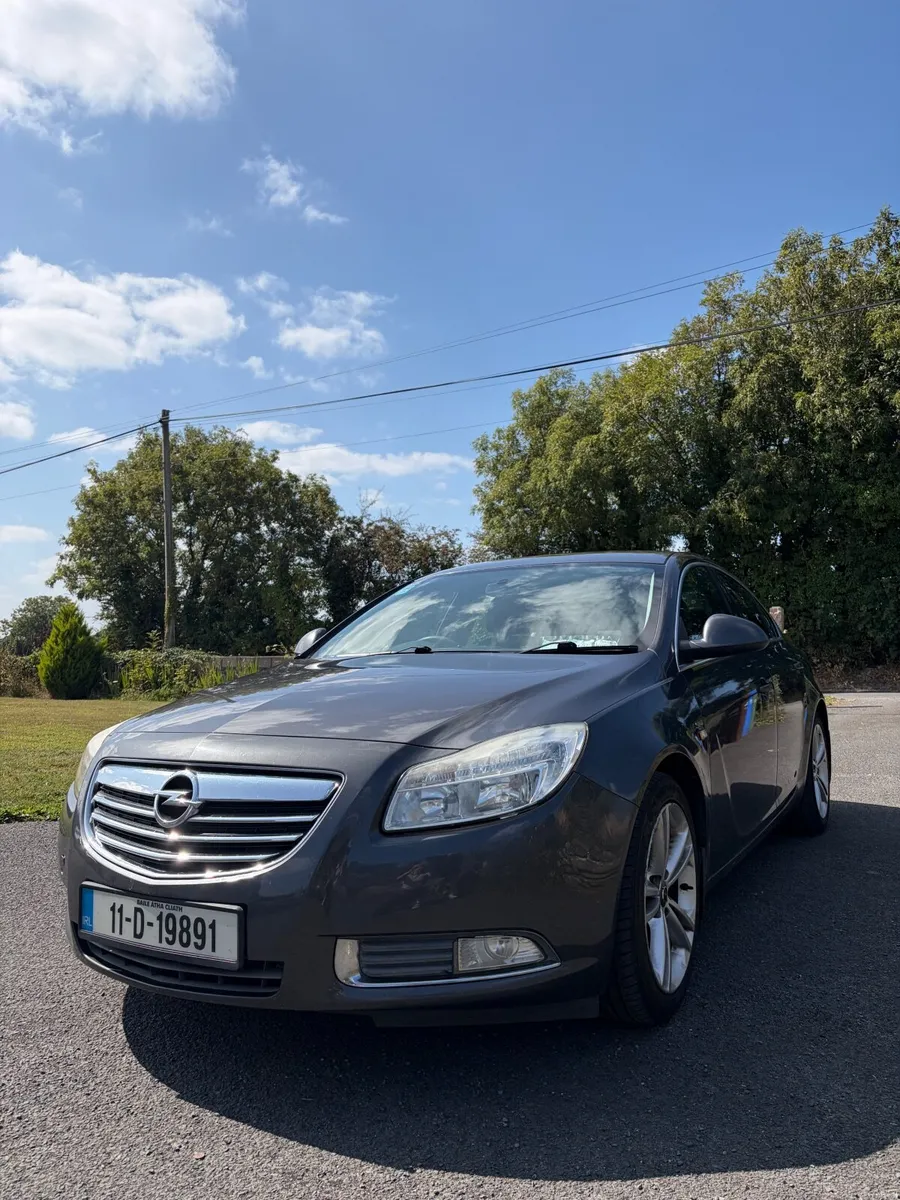 Opel Insignia 2011 - Image 1