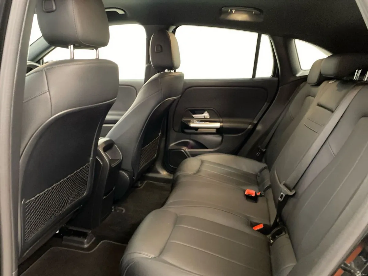 Mercedes-Benz 250 Eqa 250+ Sport Executive  Sport - Image 4