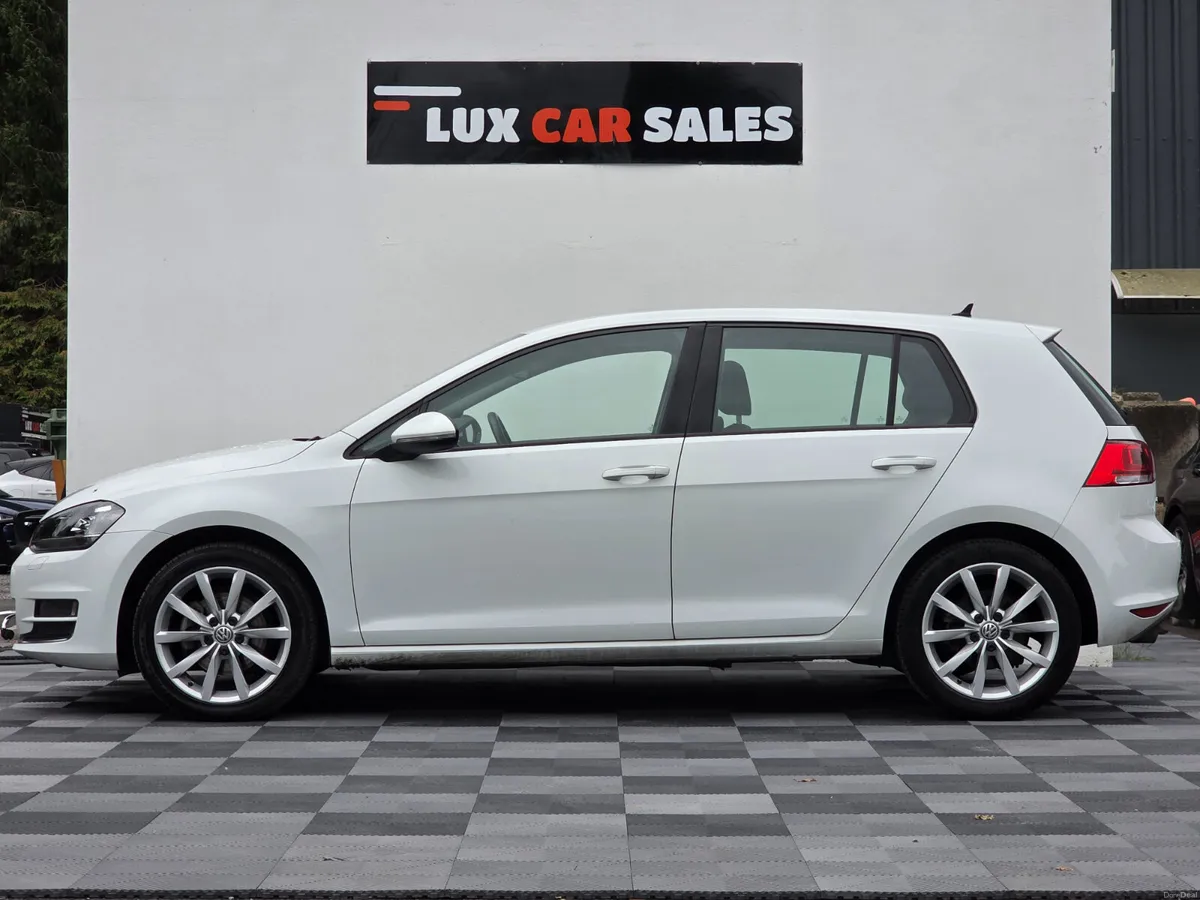 2015 Volkswagen Golf 1.4 TSI HIGHLINE AUTOMATIC - Image 3