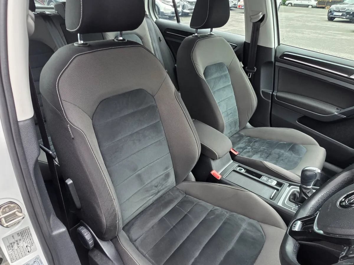 2015 Volkswagen Golf 1.4 TSI HIGHLINE AUTOMATIC - Image 4