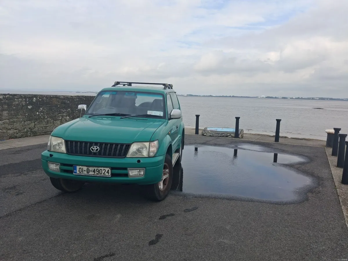 Toyota Land Cruiser 2001 - Image 3