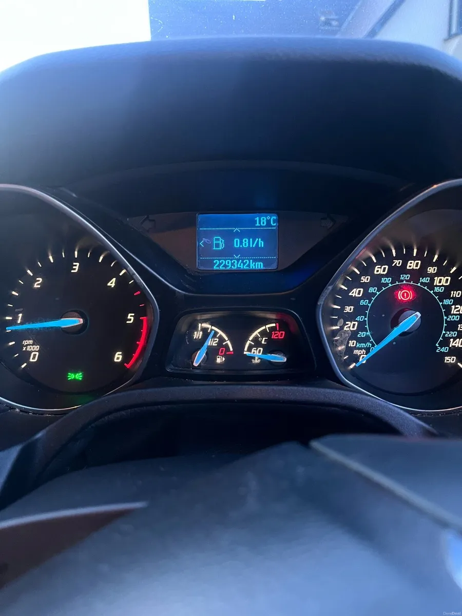 Ford Focus - Image 2