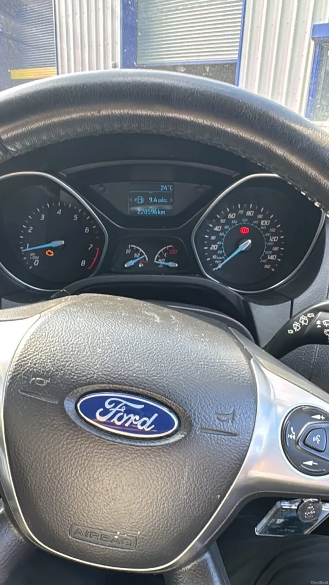 2014 ford focus 1.0 nct 11/26 tax 01/27 - Image 4