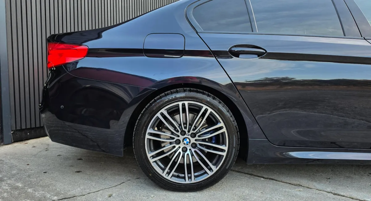 🔥 2019 BMW 530e M Sport Auto Plug in Hybrid Pro P - Image 5