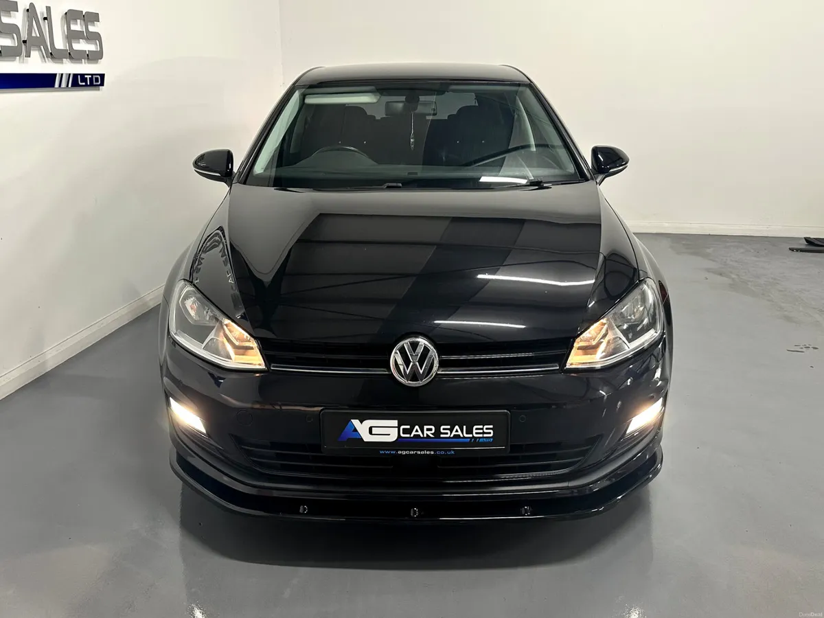 2015 Volkswagen Golf 1.6 TDi Match - Image 2