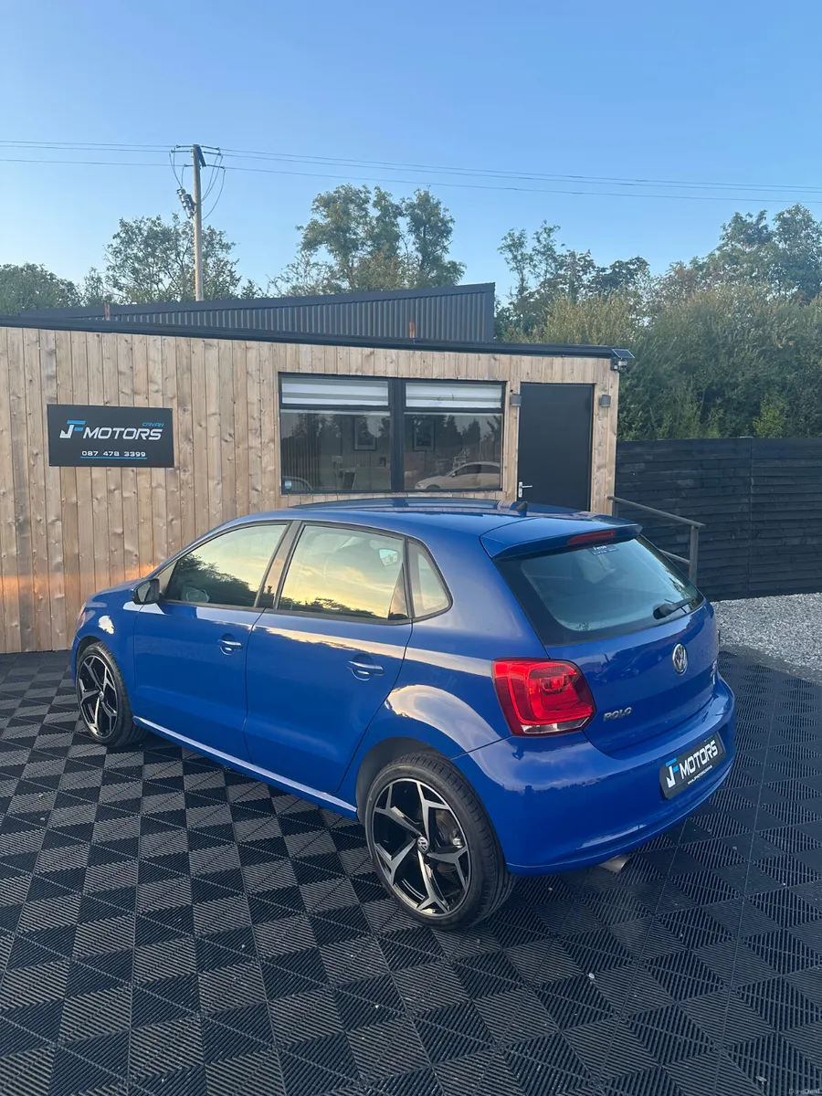 VOLKSWAGEN POLO BLUEMOTION DSG 2013 (132) - Image 6