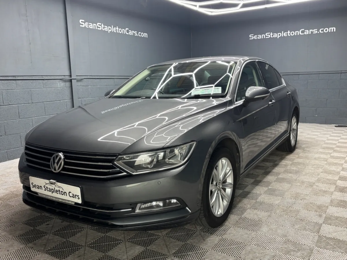 Volkswagen Passat 1.6 TDI SE BUSINESS BLUEMOTION 1 - Image 1