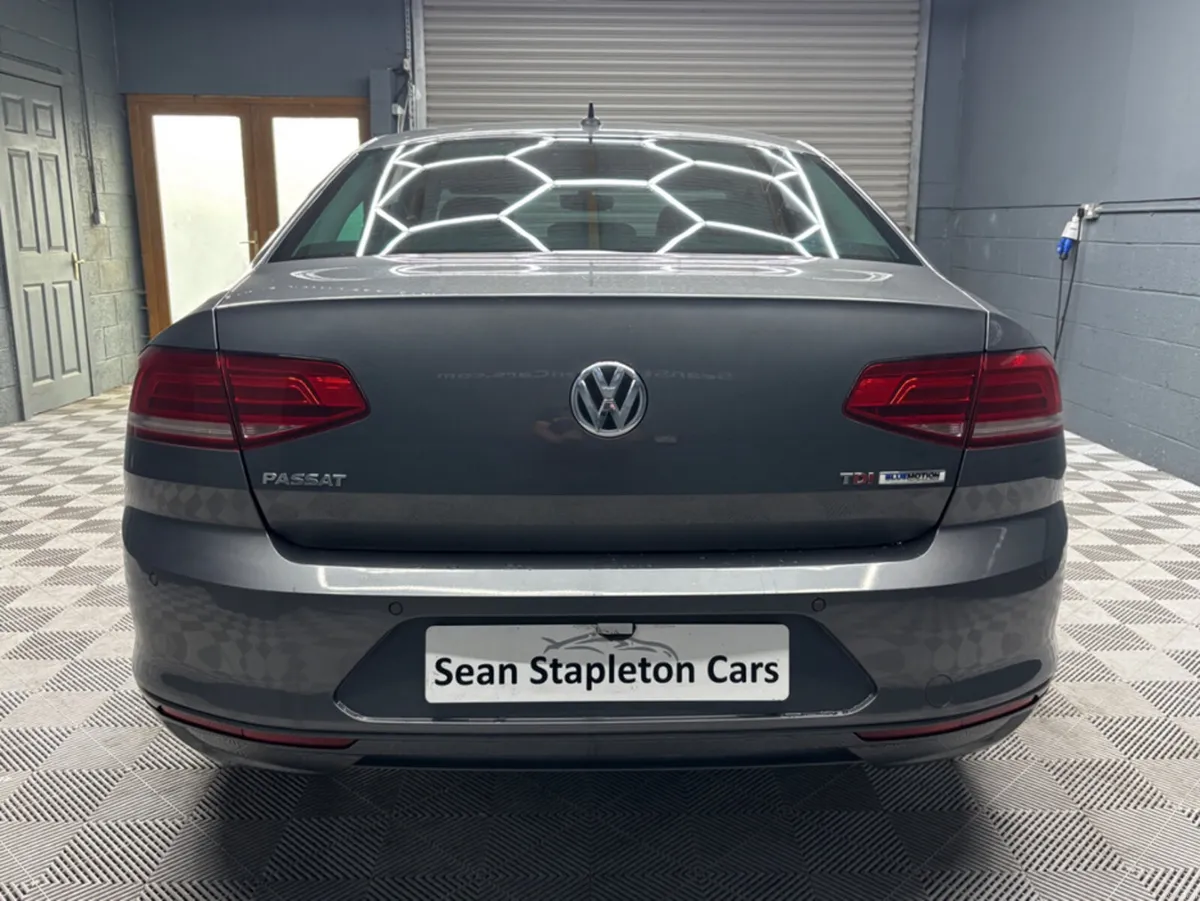 Volkswagen Passat 1.6 TDI SE BUSINESS BLUEMOTION 1 - Image 6