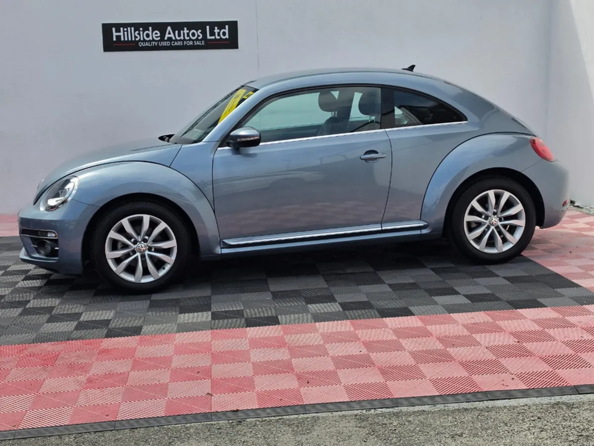 Volkswagen Beetle 1.2 PETROL DESIGN AUTOMATIC WITH - Image 4