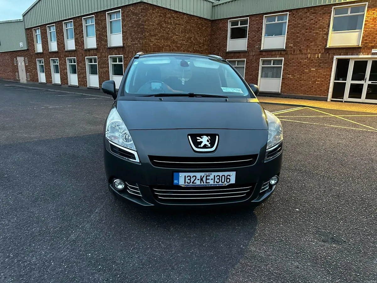 Peugeot 5008 2013 AUTO 7 SEATS 1.6HDI - Image 3