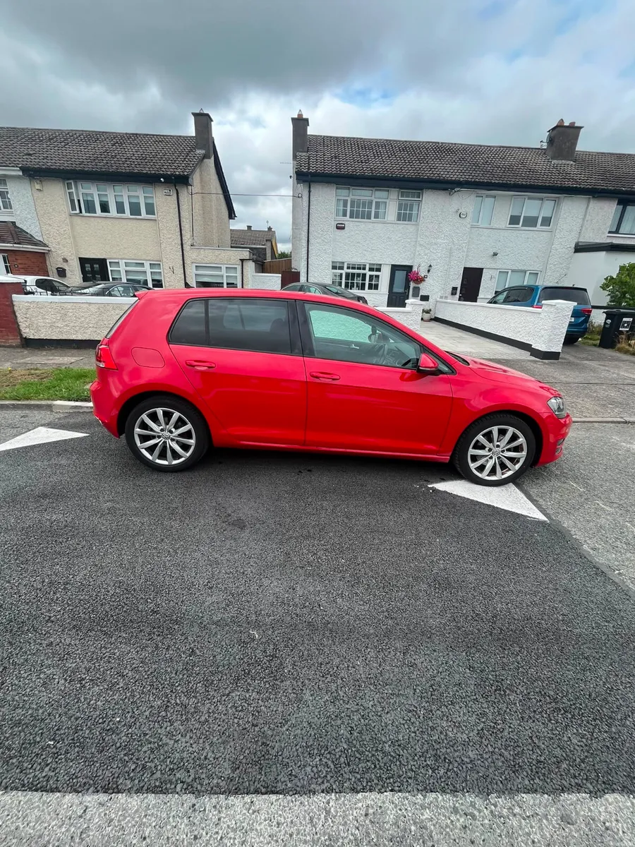 2014 Volkswagen Golf AUTOMATIC 1.4 petrol - Image 4