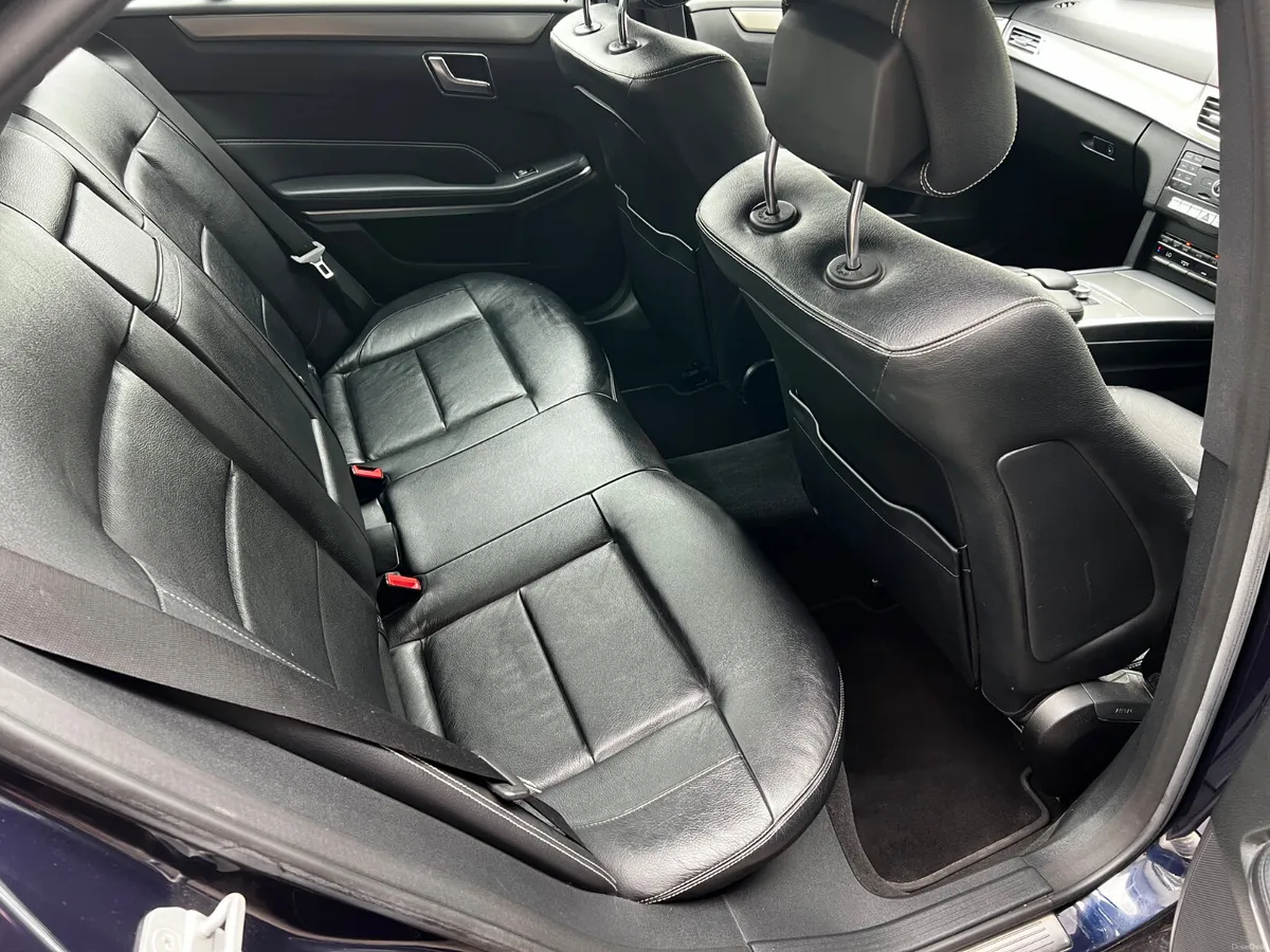 2016 Mercedes Benz E220 CDI Amg Line Auto - Image 5