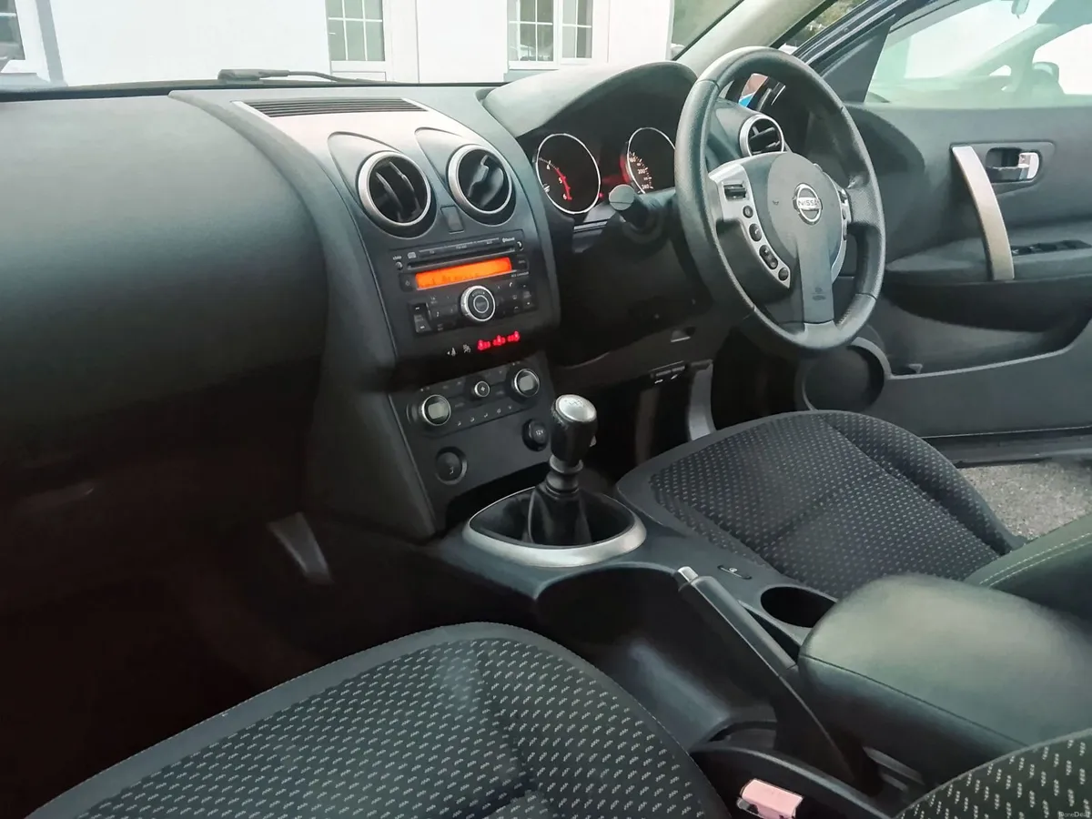 Nissan Qashqai 1.5dci, Low mileage162Km. Irish car - Image 4