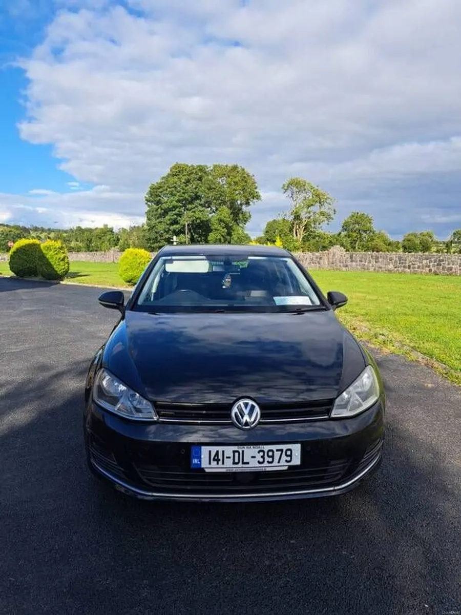 2014 Volkswagen Golf - Image 1