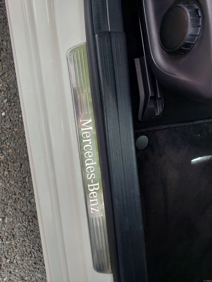 2016 MERCEDES  A180 1.6  AUTO - Image 4