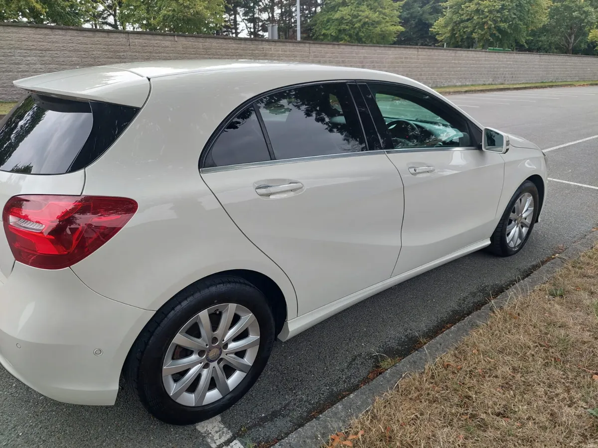 2016 MERCEDES  A180 1.6  AUTO - Image 2