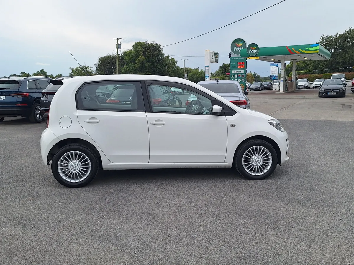Volkswagen up 1.0 Automatic *High Spec/Heat s - Image 2