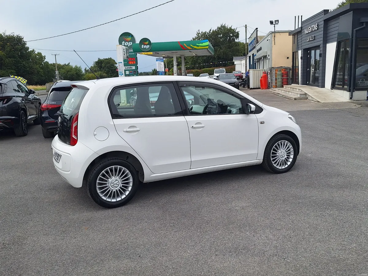 Volkswagen up 1.0 Automatic *High Spec/Heat s - Image 3
