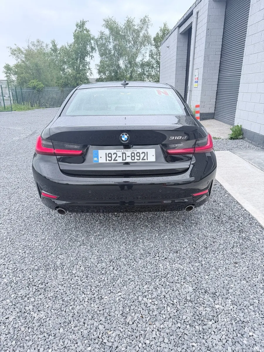 BMW 318d - Image 5