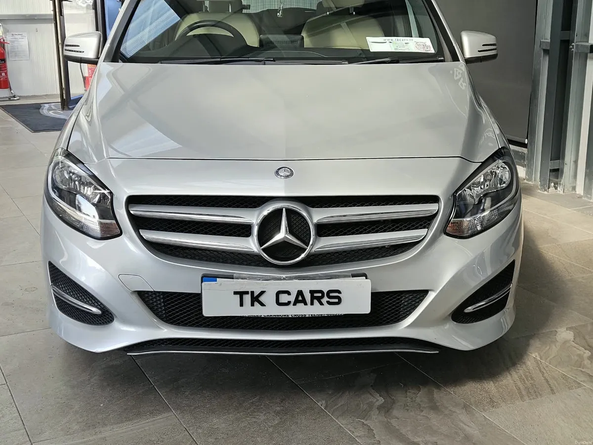 17 MERCEDES BENZ B-160 AUTOMATIC - Image 4