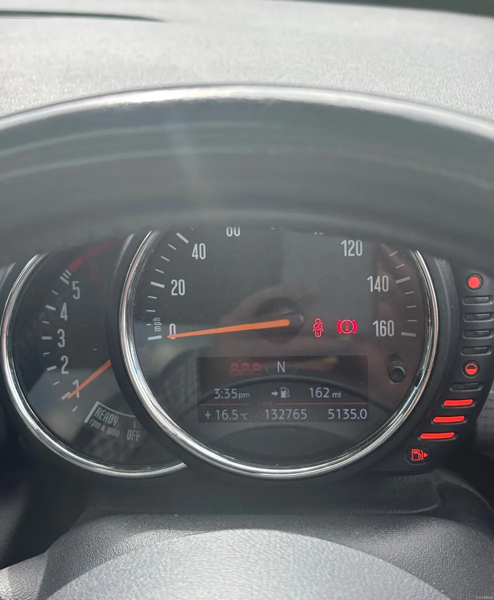 Mini Cooper 2015 *High Spec* - Image 3