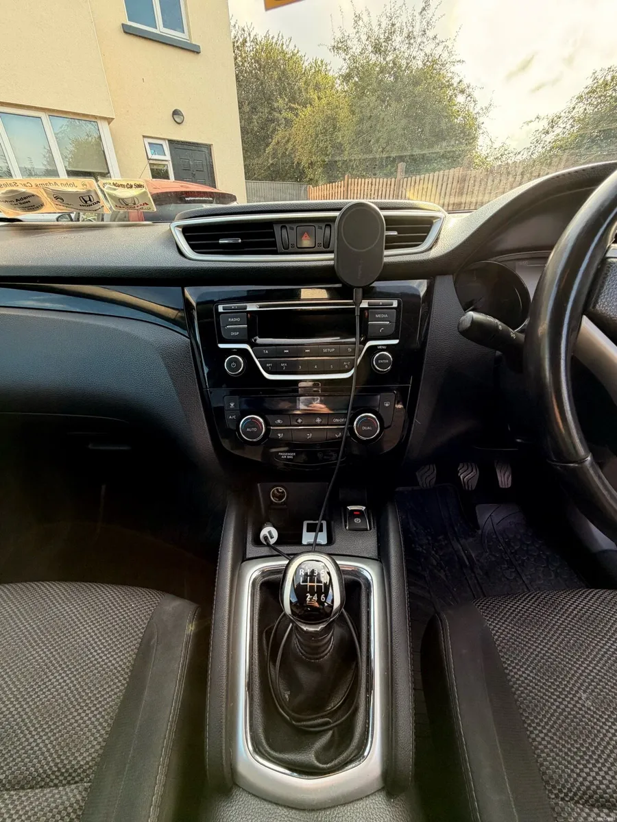 Nissan Qashqai 2015 - Image 5
