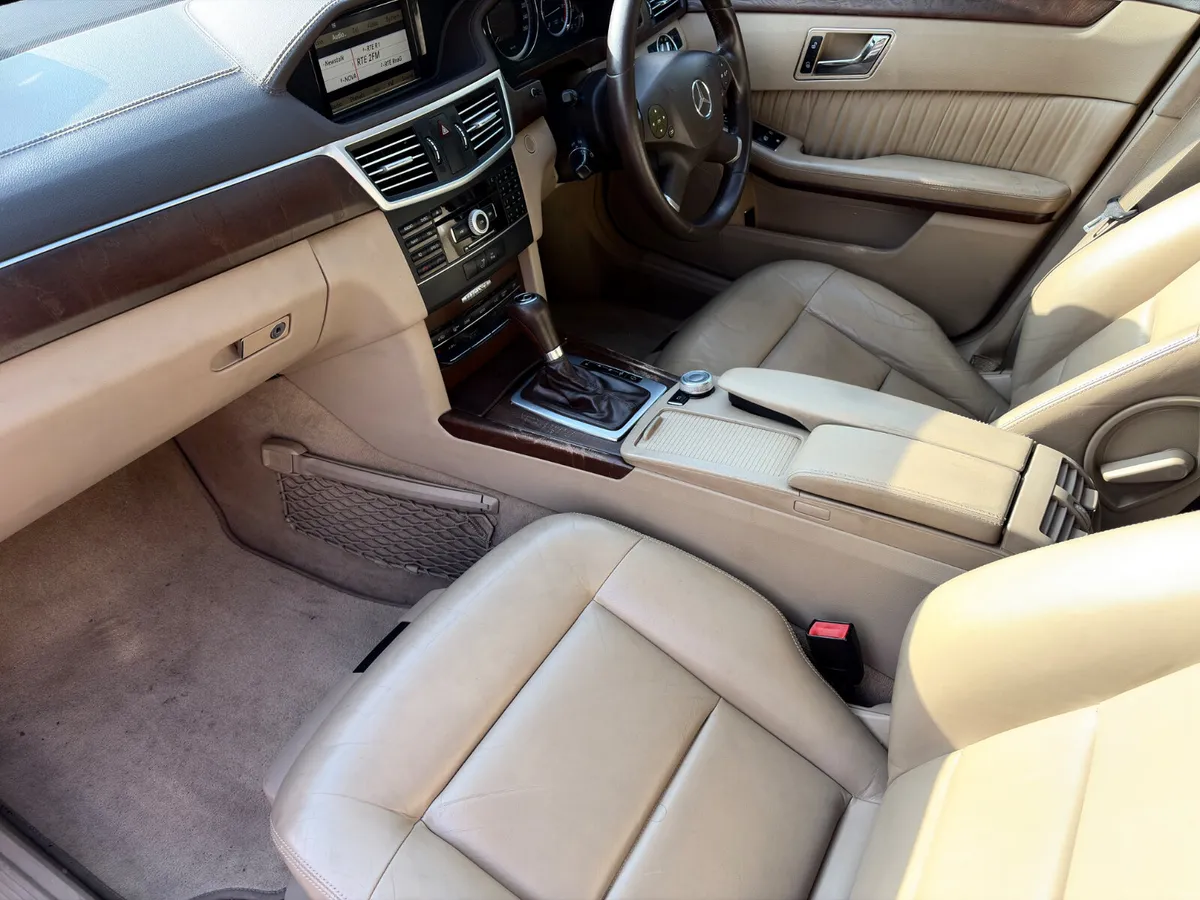 Mercedes Benz E250 Automatic 2010 new nct 7/27 - Image 6