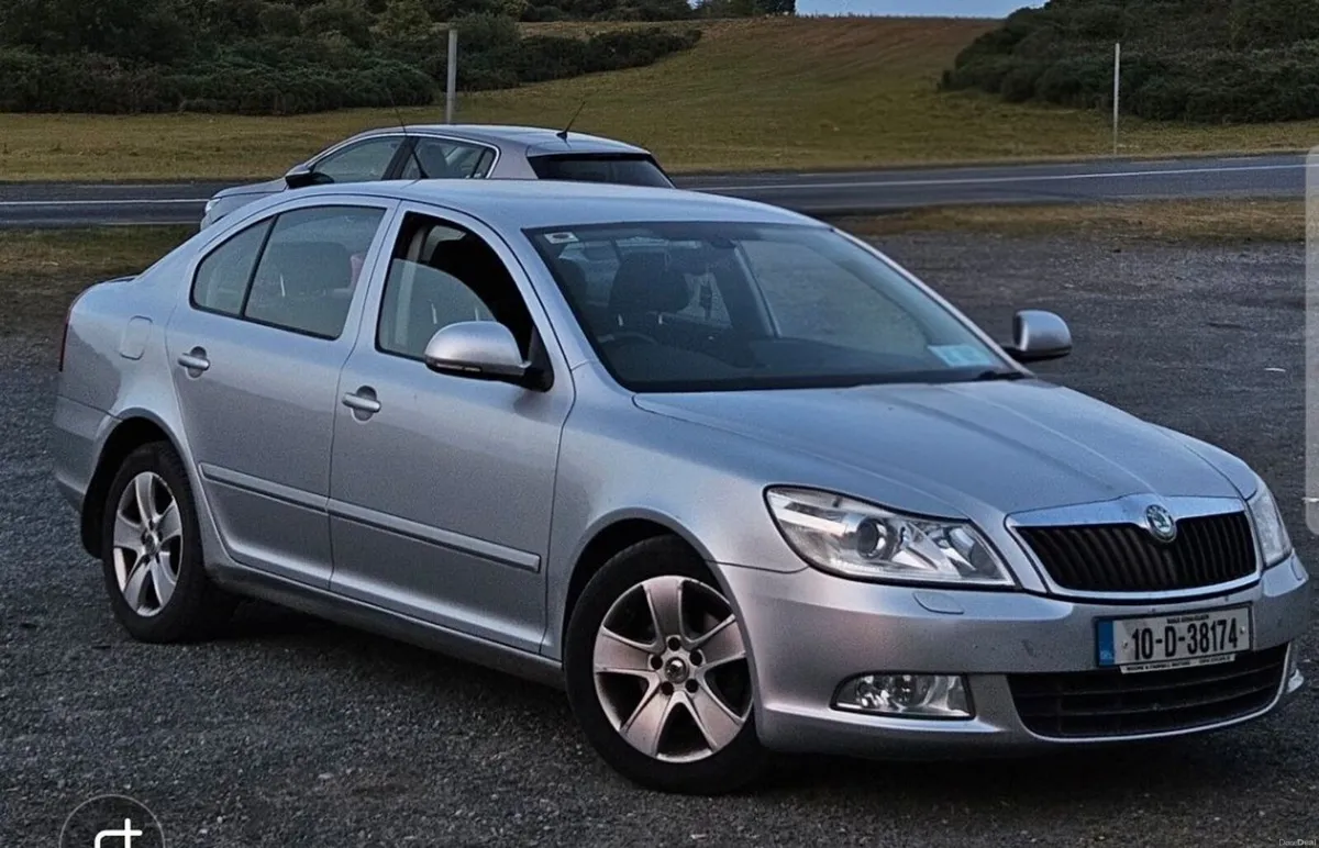 Skoda Octavia 2010 - Image 1