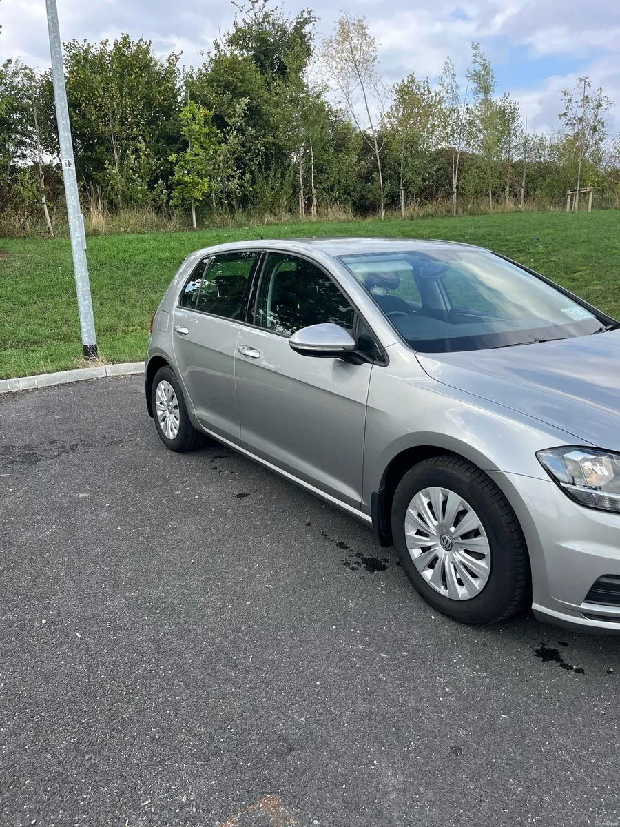 Volkswagen Golf - Image 6