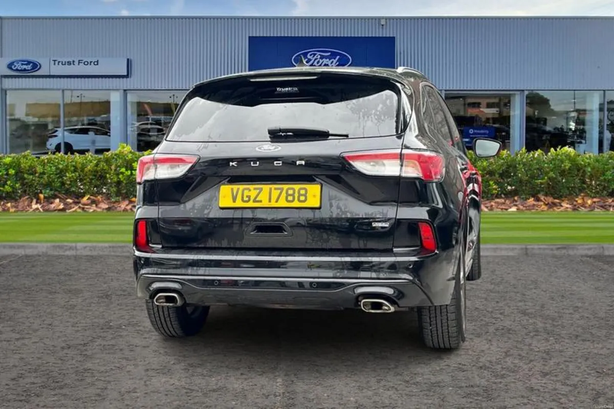Ford Kuga 2.5 PHEV ST-Line 5dr CVT - Image 4