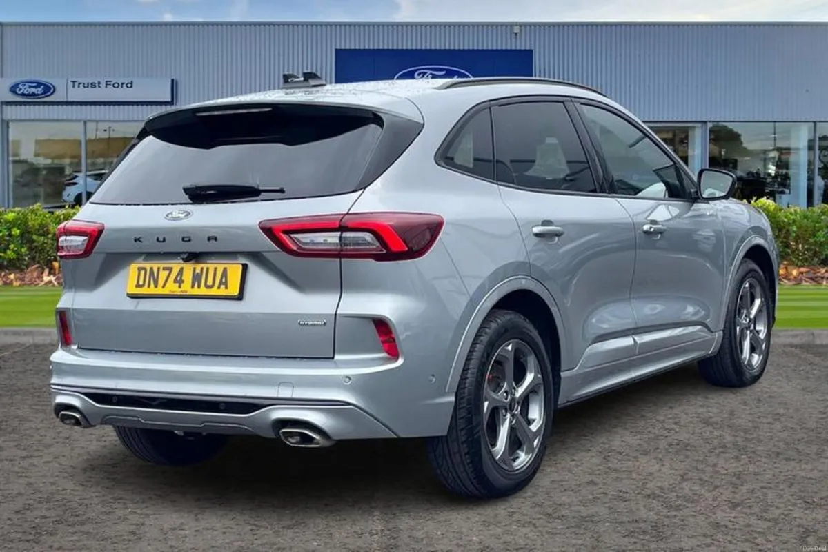 Ford Kuga 2.5 FHEV ST-Line 5dr CVT - Image 4