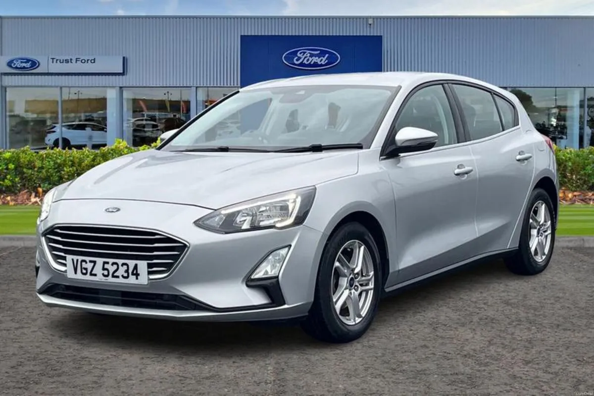 Ford Focus 1.0 EcoBoost 125 Zetec Edition 5dr - PA - Image 5