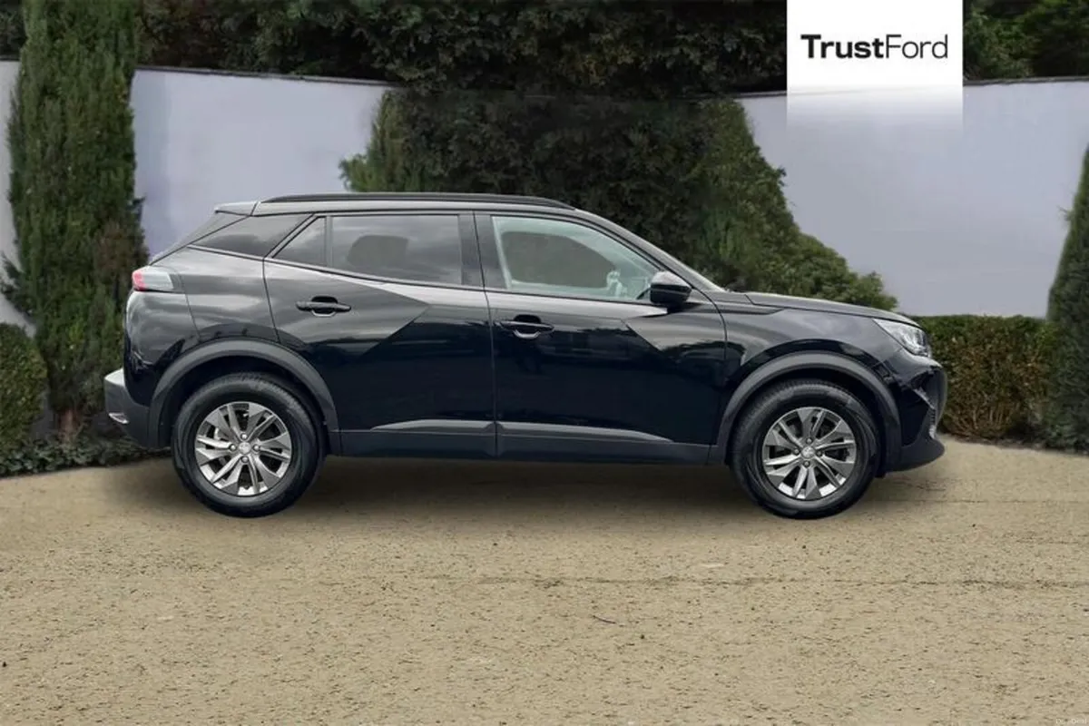 Peugeot 2008 1.2 PureTech Active Premium+ 5dr - CA - Image 3