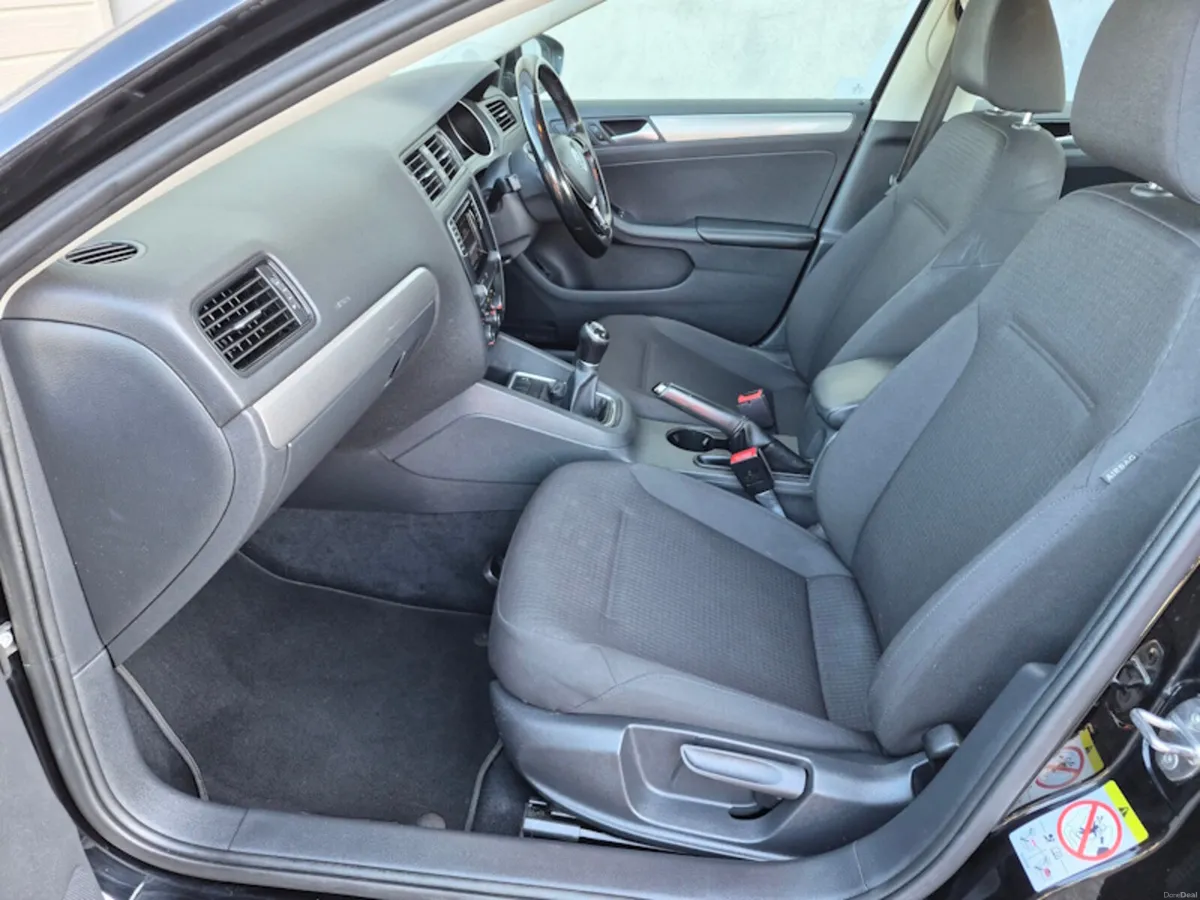 2017 Volkswagen Jetta 2.0Tdi 12 Months Warranty - Image 4
