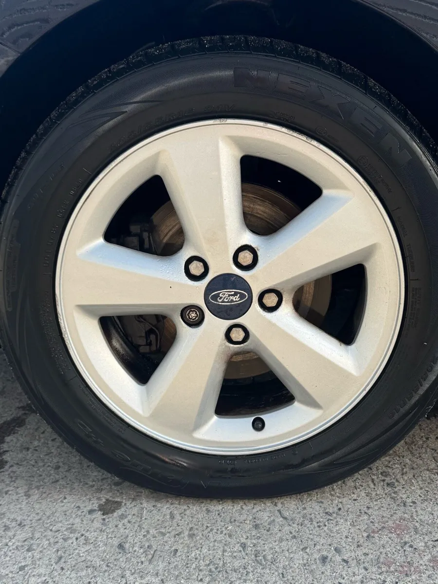 2007 Ford focus - Image 5