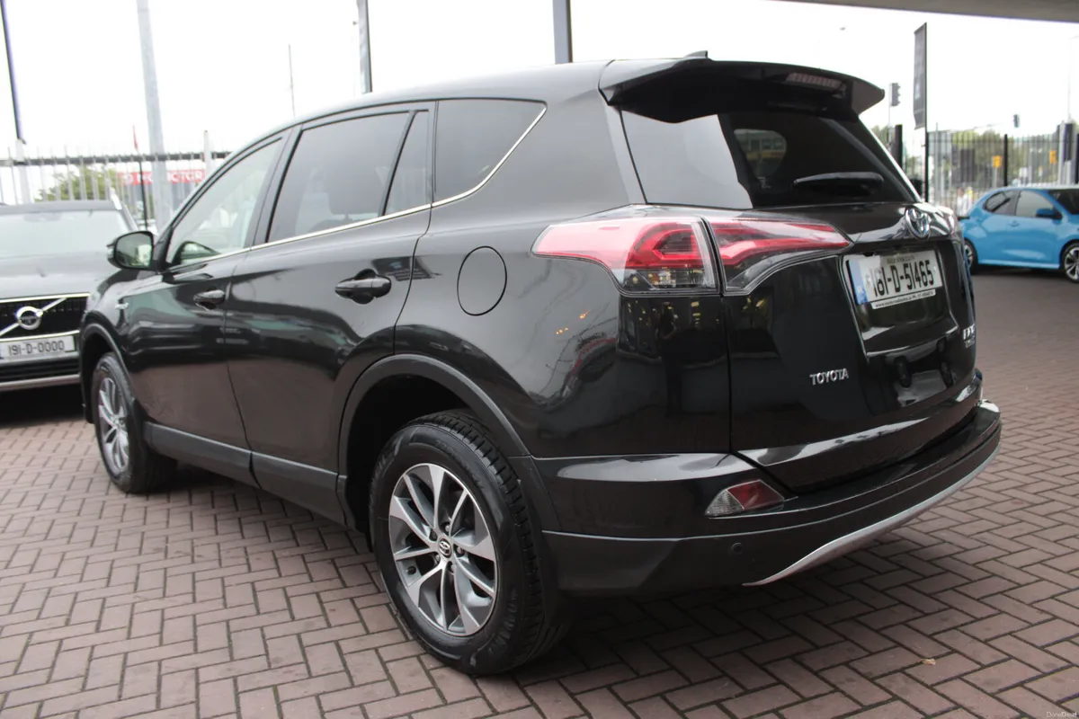 Toyota RAV4 2016 - Image 6