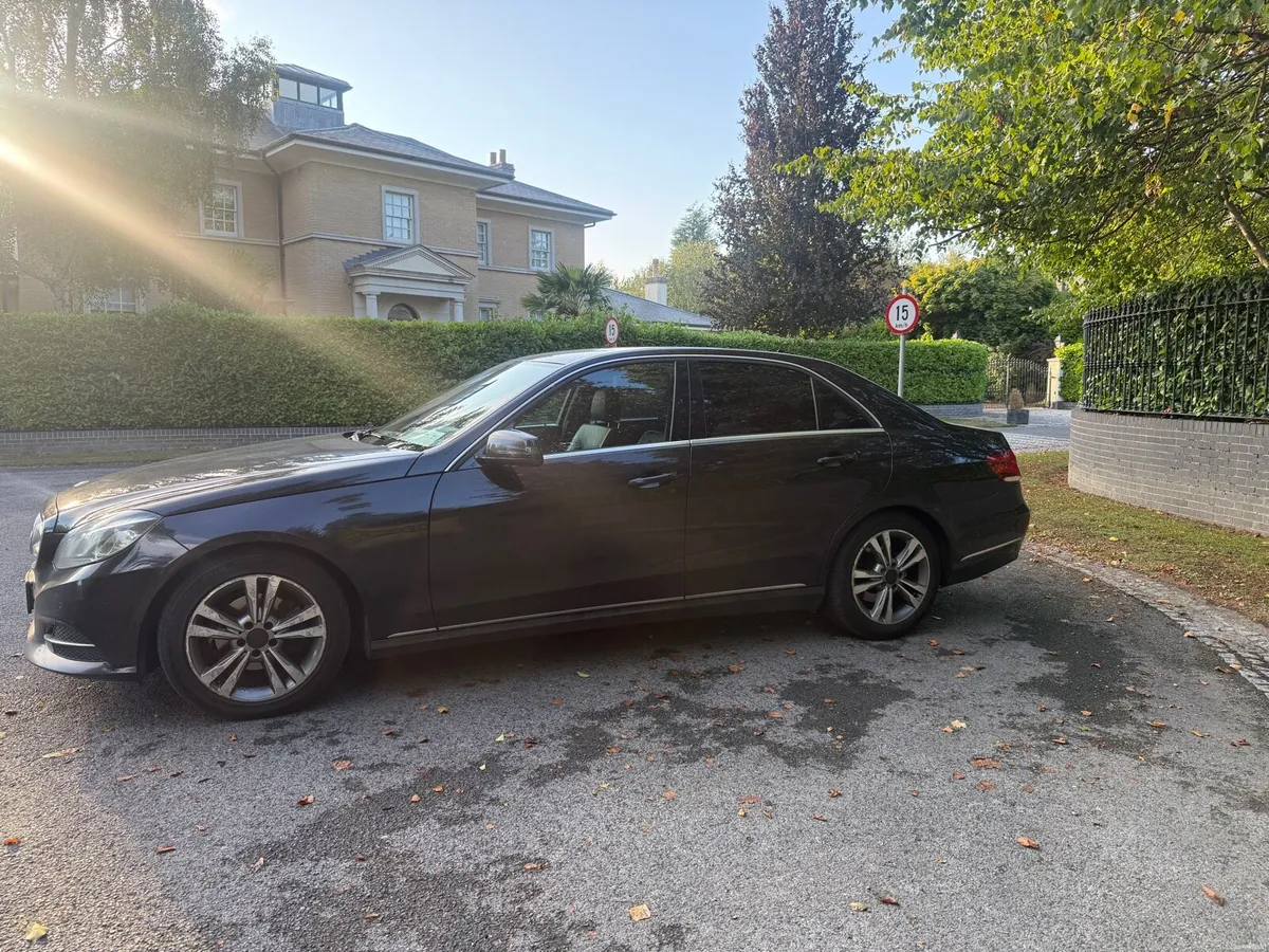 MERCEDES E220 AUTOMATIC 2014 NCT + TAX - Image 4