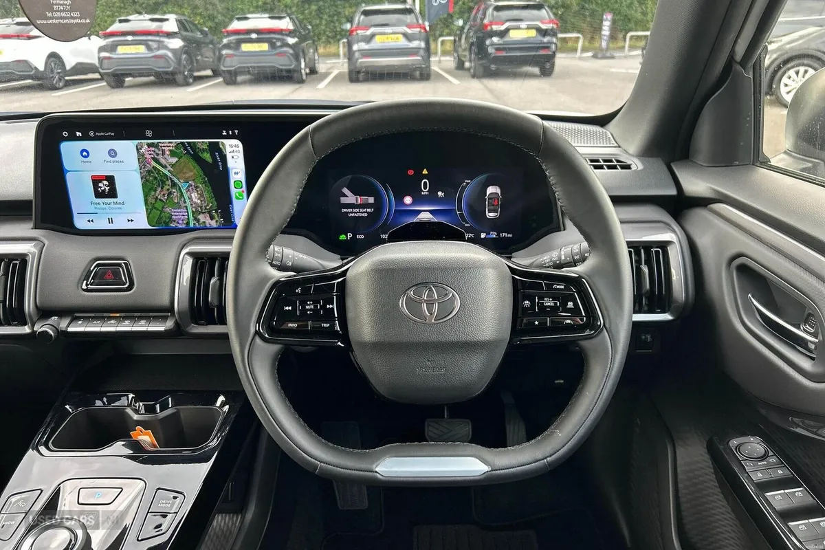 Toyota Urban Cruiser 61kWh Design Auto 5dr - Image 6