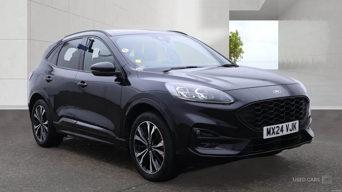 Ford Kuga ESTATE - Image 1