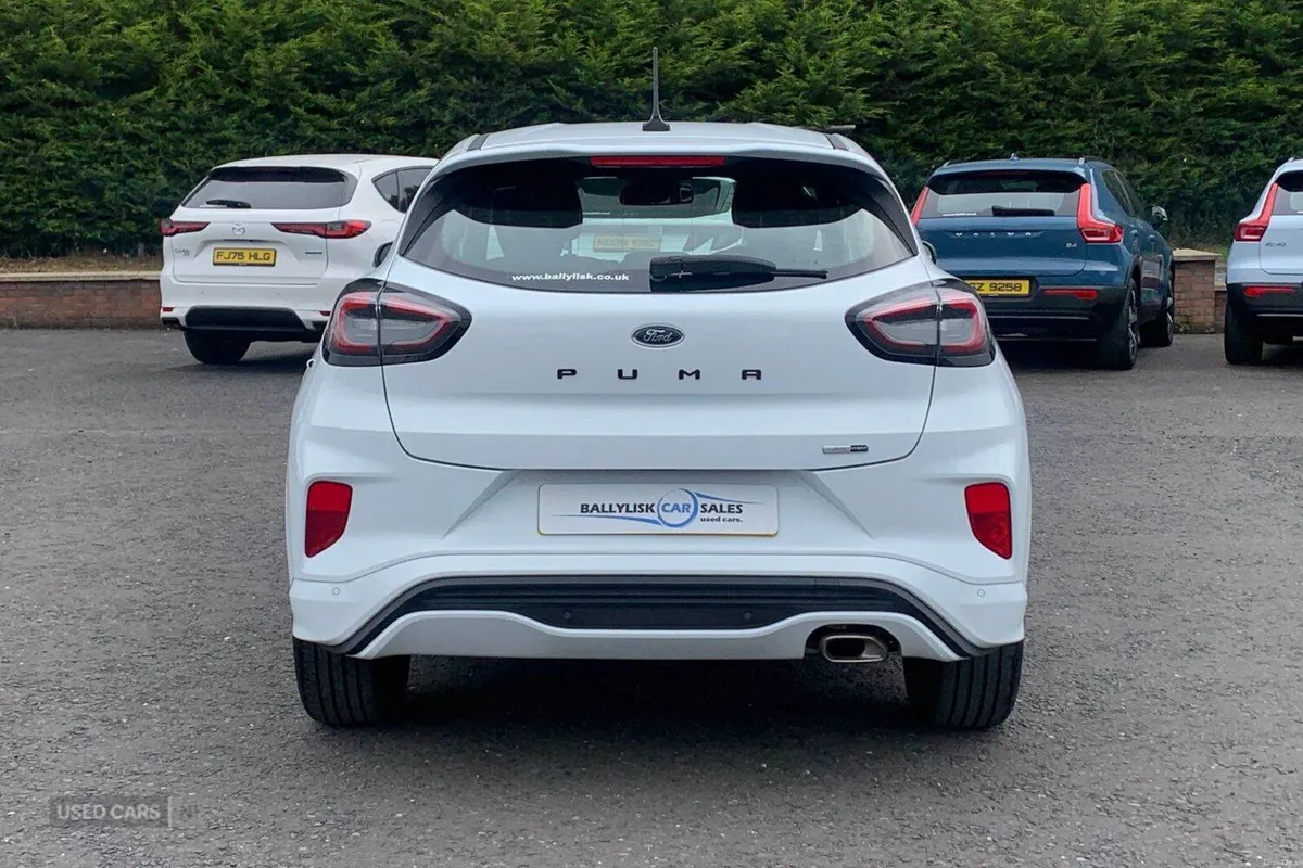 Ford Puma 1.0T 125PS ST-Line Auto in White with 27 - Image 5
