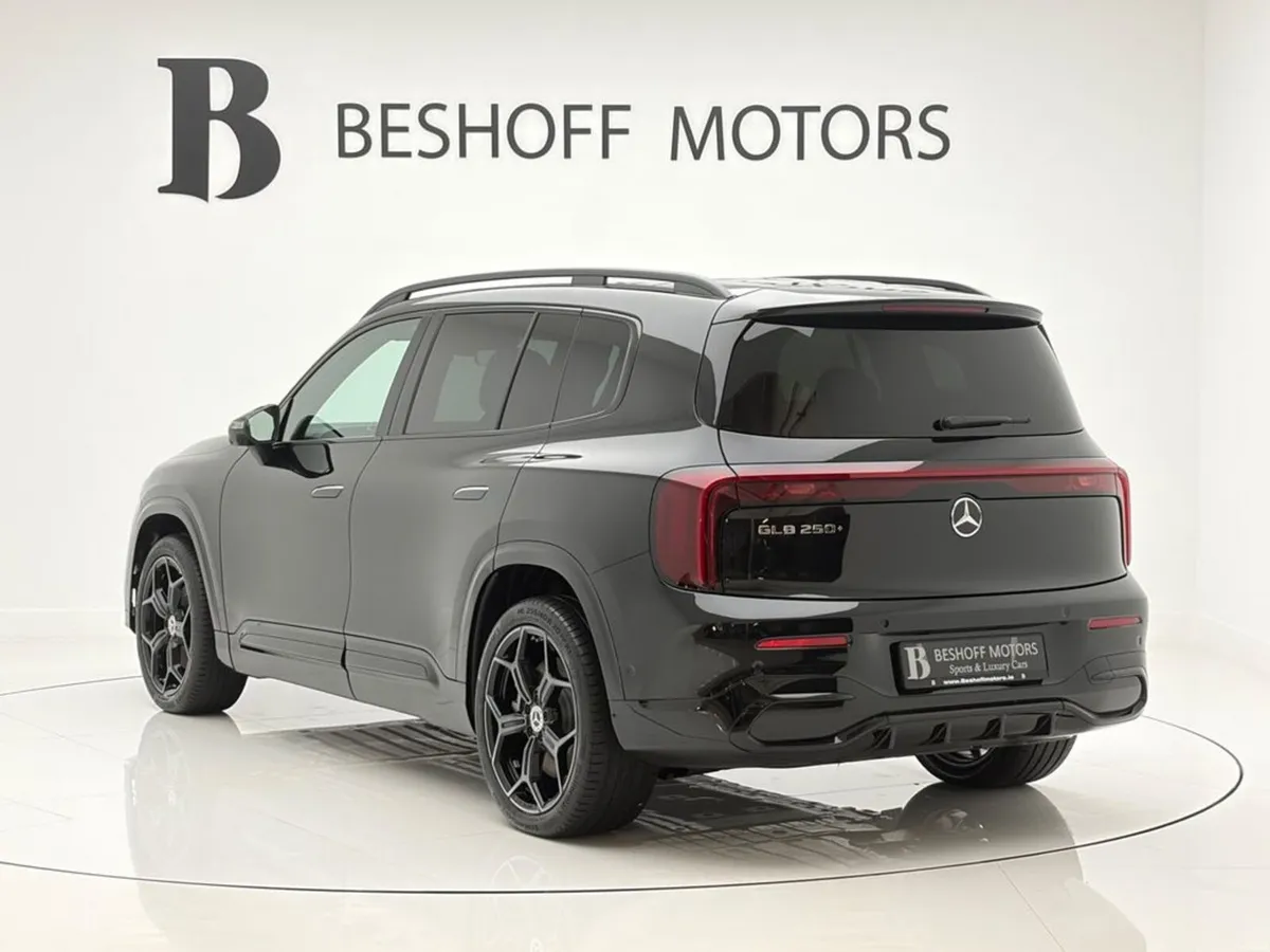 Mercedes-Benz GLB 250+AMG LINE PREMIUM PLUS 7 SEAT - Image 3