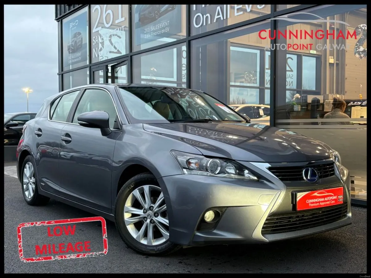 Lexus CT Executive Auto - Image 1