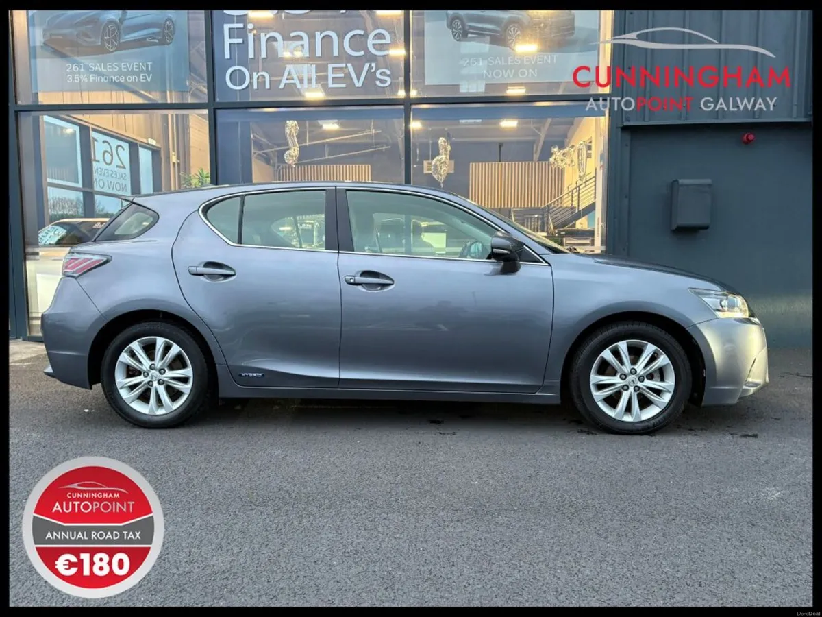 Lexus CT Executive Auto - Image 3