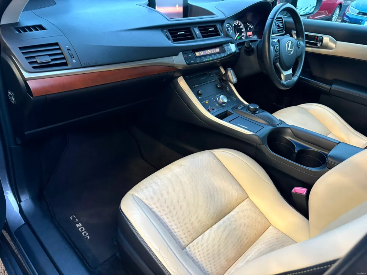 Lexus CT Executive Auto - Image 5
