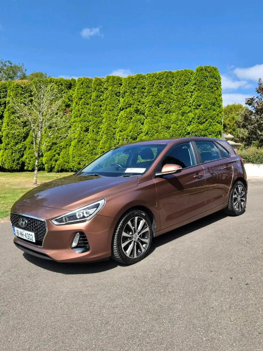 2018 hyundai i30 1 litre petrol - Image 1