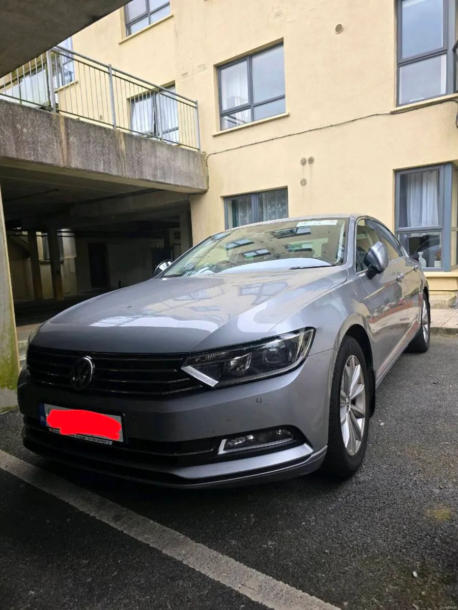 VW Passat 2019 (191) - Image 1